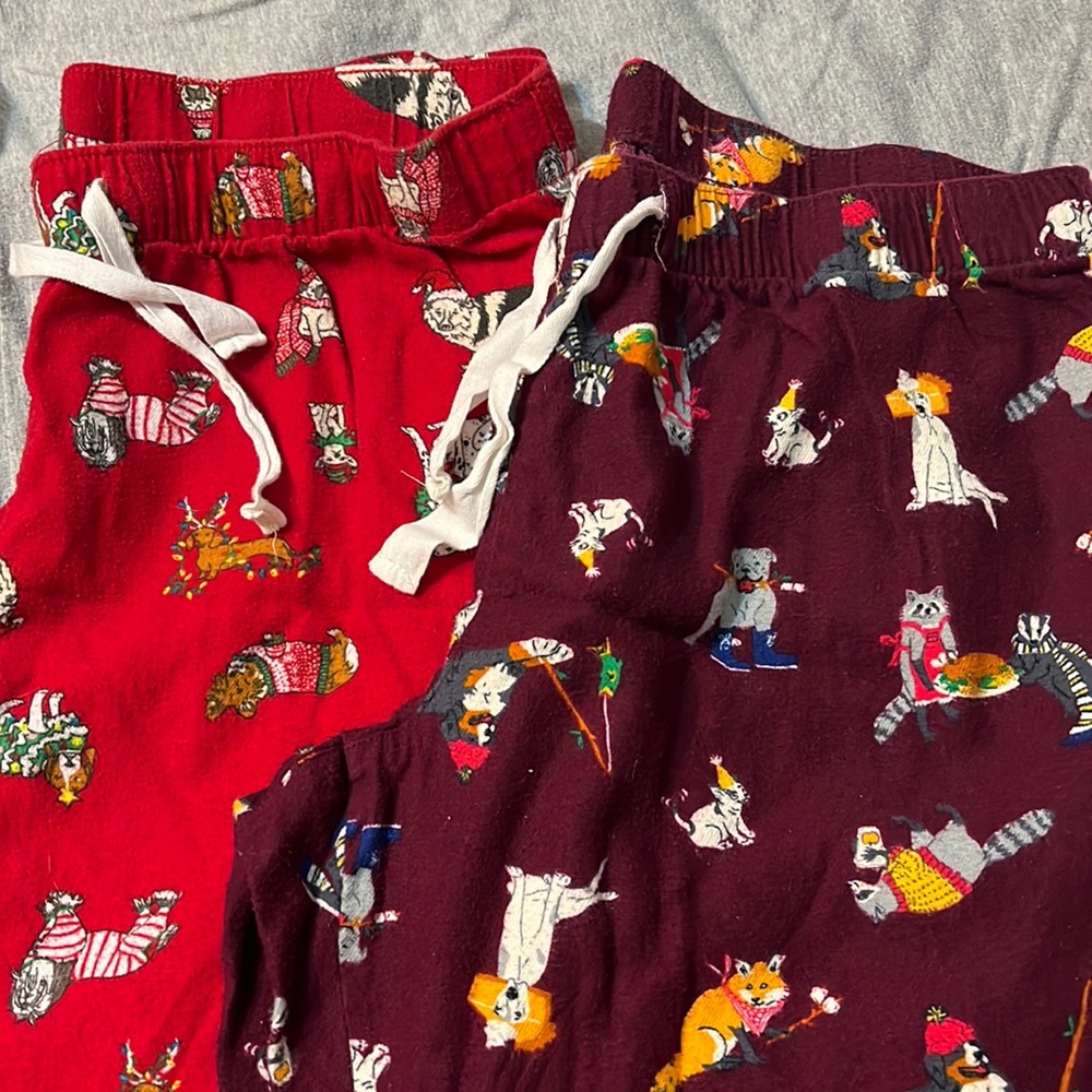 2 pair pajama bottoms